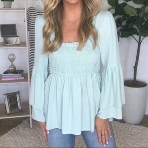 LIKE NEW Pink Lily Top